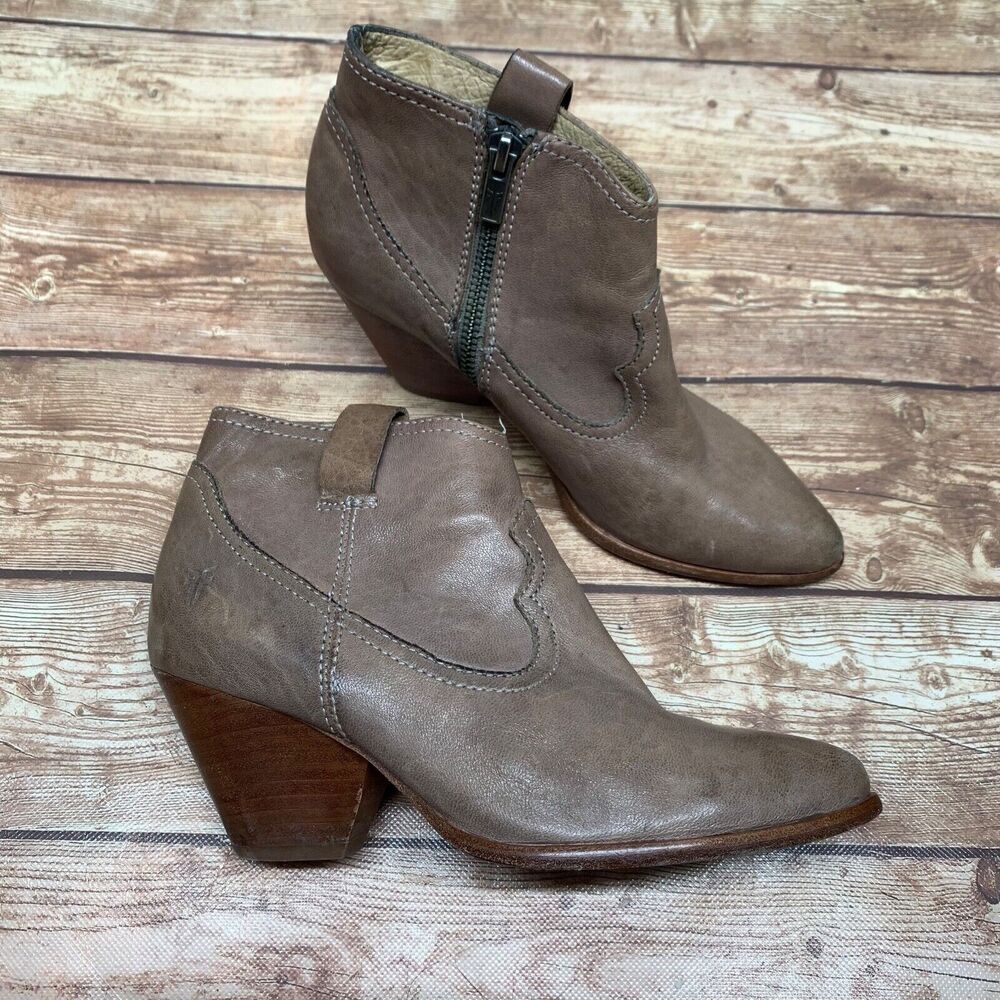 Frye Reina Cognac Tan Leather Western Ankle Bootie Womens Size 6M